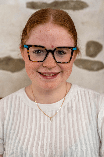 Laura Suter